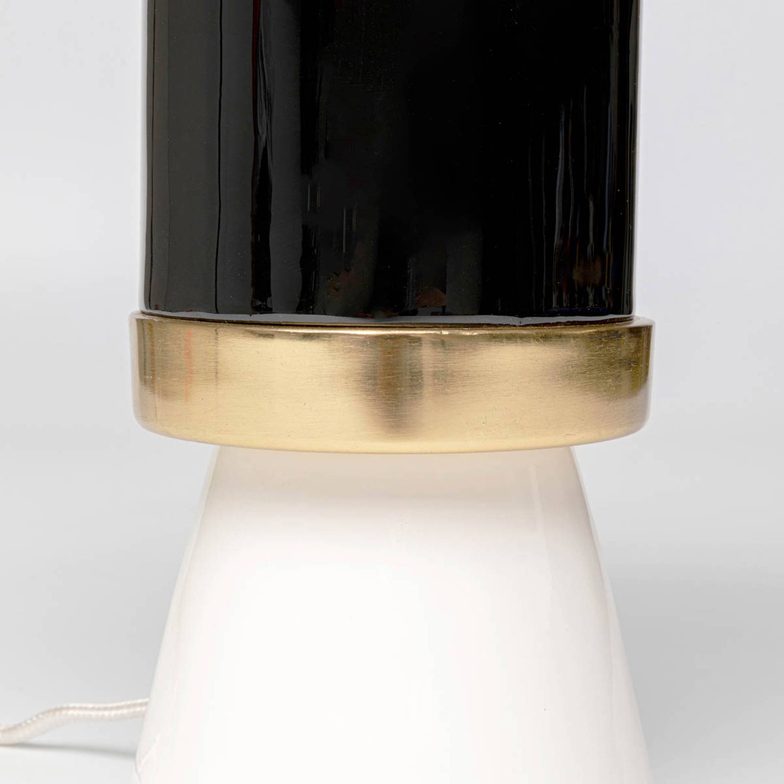 KARE Fensterbank Tischlampe Josy, weiß / opal, für Wohn- / Esszimmer, Metall, Vintage, Tischlampe