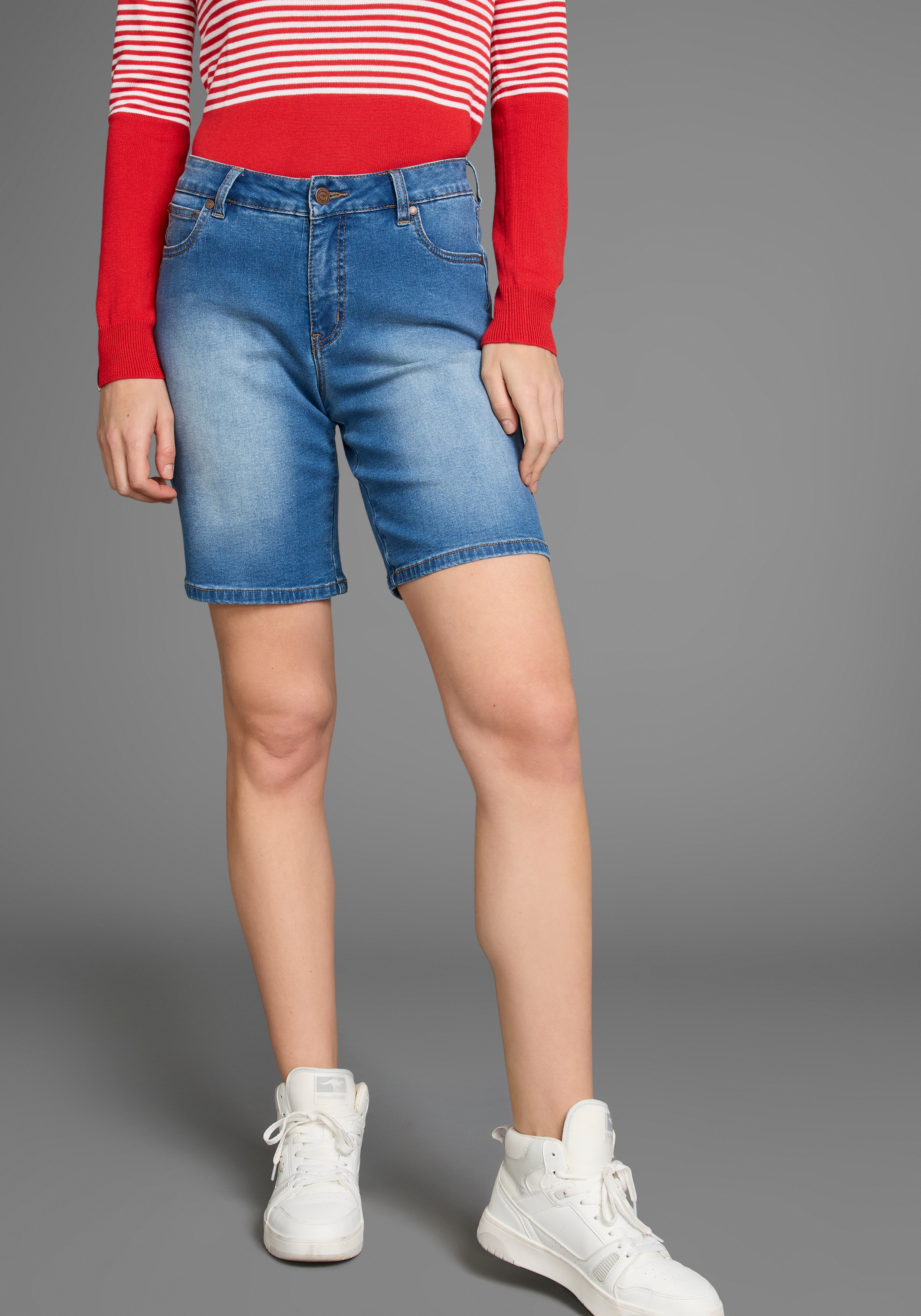 Jeansbermudas KANGAROOS, Damen, Gr. 40, N-Gr, blau (blau used), Denim/Jeans, Obermaterial: 80% Baumwolle, 18% Polyester, 2% Elasthan, kurz, Jeans, High Waist