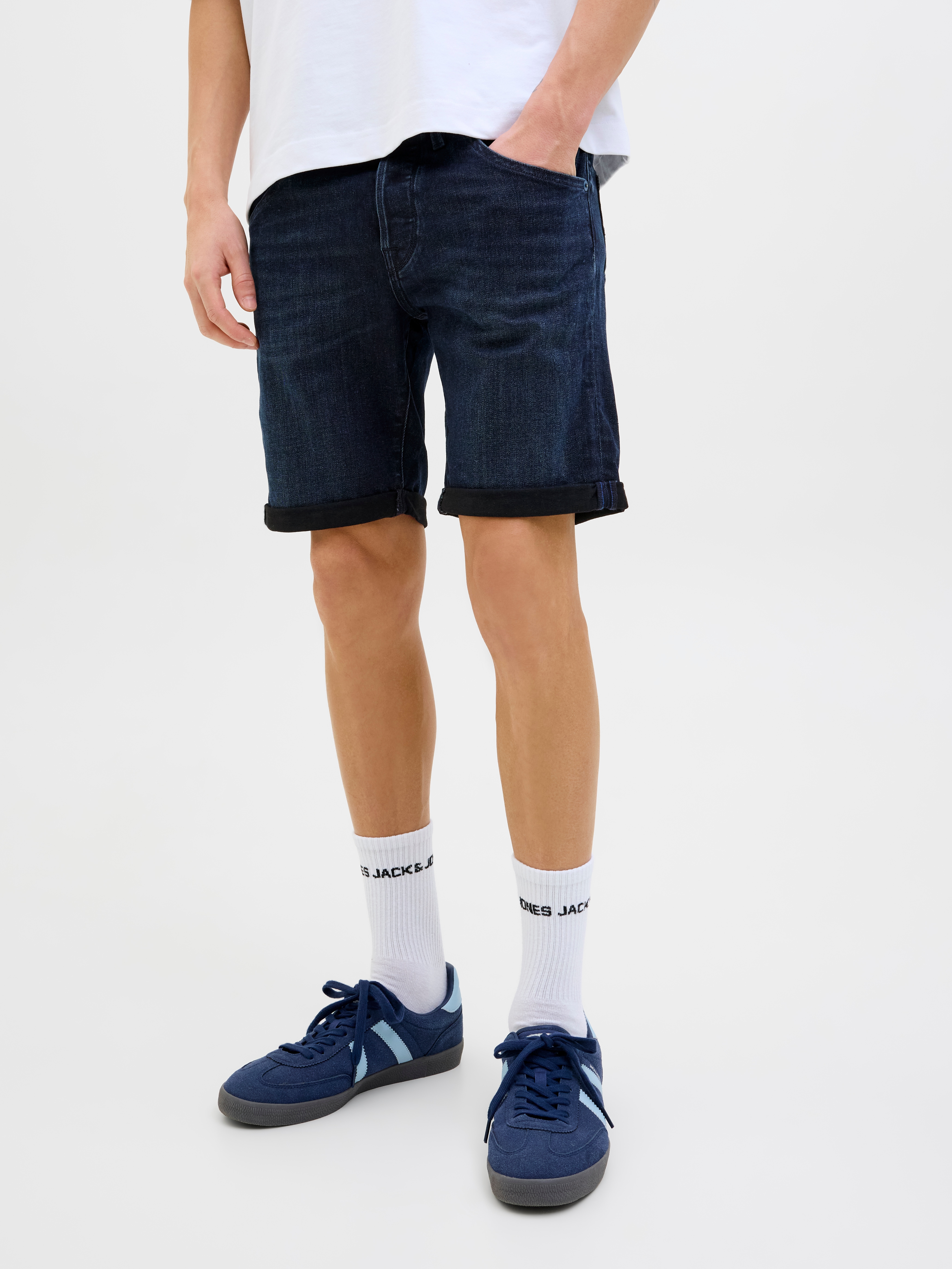 Shorts JACK & JONES "JJIRICK JJFOX SHORTS CB 310 SN", Herren, Gr. S, N-Gr, blau denim pack:am 316, Web, Obermaterial: 70% Baumwolle, 28% Polyester, 2% Elasthan, unifarben, regular fit kniefrei, Hosen Shorts, im Four-Pocket Style