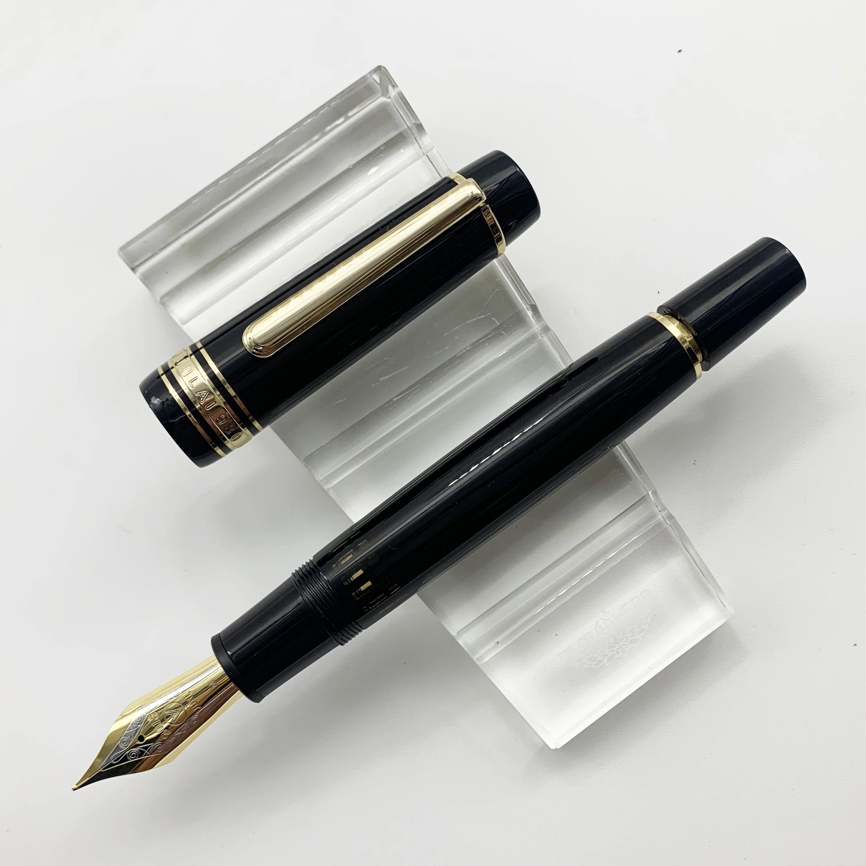 WingSung Großer Füllfederhalter aus 930-Harz, N0,9, Iraurita F/M/B-Feder, Gold-/Silber-Clip, Business-Student, Schreiben, Geschenk, Junlai-Stift Image