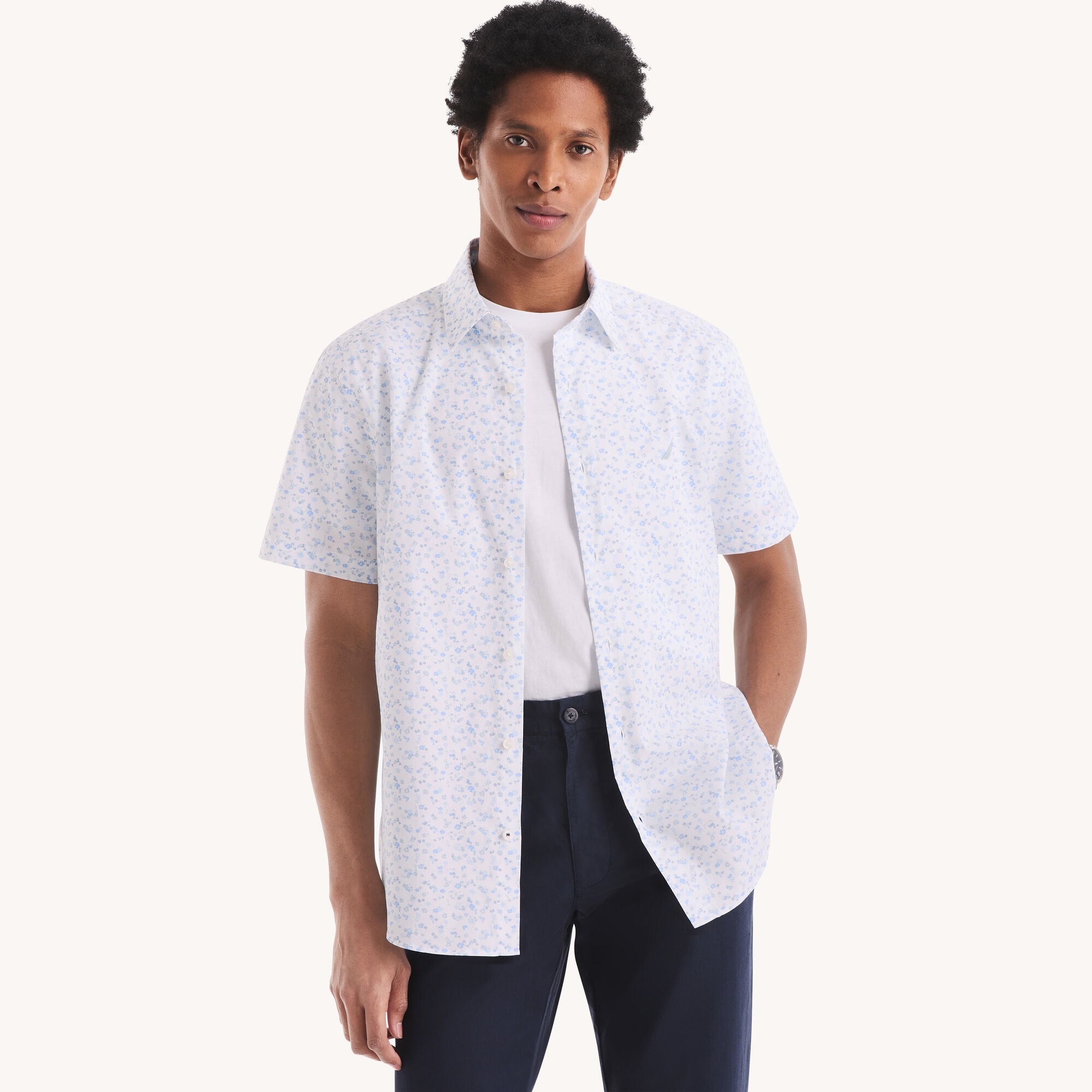 Nautica Men's Classic Fit Wrinkle-Resistant Printed Short-Sleeve Shirt 101 (Bright White), XL