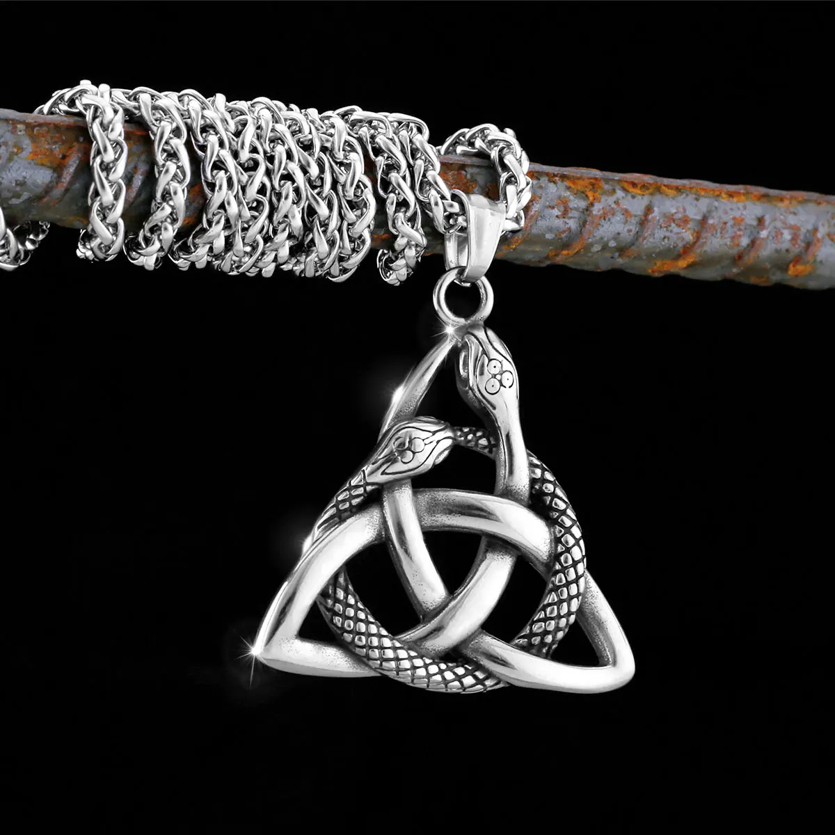 Nordic Viking Vintage Straße Schwanz Schlange Halskette Nordic männer Edelstahl Dreieck Doppel Schlange Odin Anhänger Hip Hop Schmuck