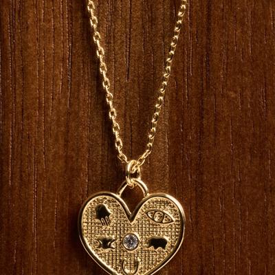 Lucky Brand Heart Pendant Necklace - Women's Ladies Accessories Jewelry Necklace Pendants in Gold