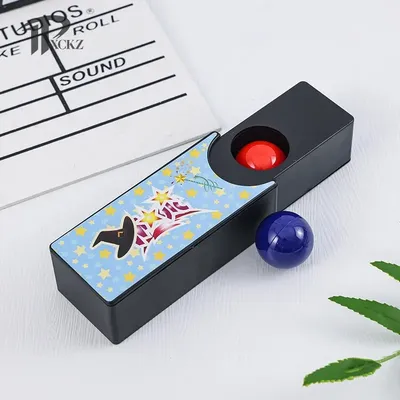 Neue lustige Gadgets, Kinderspielzeug, wechselbare Zauberbox, die rot in den blauen Ball drehen, Image