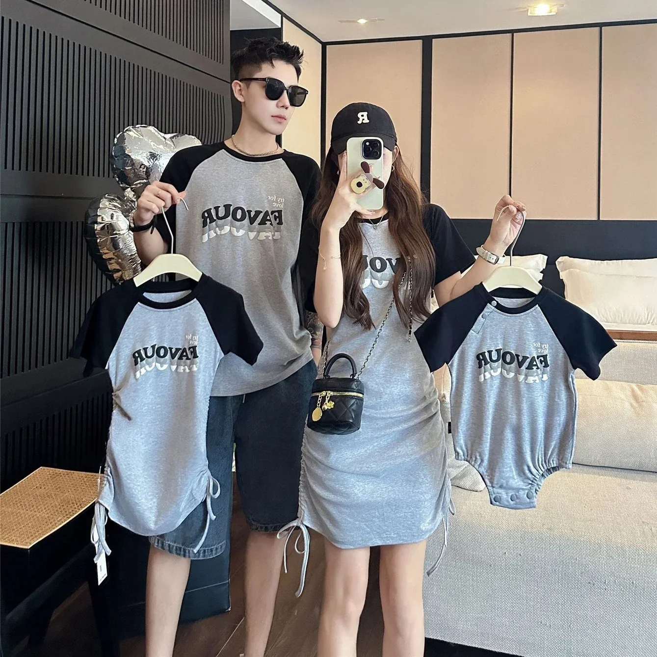 Kleidung für die ganze Familie Mädchen Womem Mode-Look Mutter Tochter Kleid Koreanischer Vater Sohn Kurzarmhemden Baby Body Image