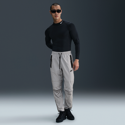 Nike Tech Men's Woven Open-Hem Trousers - Grey - Nylon/Elastane