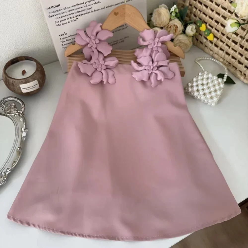 Koreanische Version Sommer Baby Mädchen Kleid Rosa 3D Blume Dekoration Süße Prinzessin Kleider Einfarbig Casual Kinder Kleidung Image
