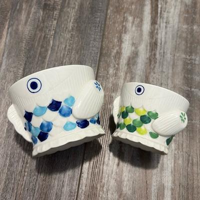 Anthropologie Kitchen | Anthropologie Nesting “Fish Food” Measuring Cups Set Of 2 - Damaged | Color: Blue/Green | Size: Os