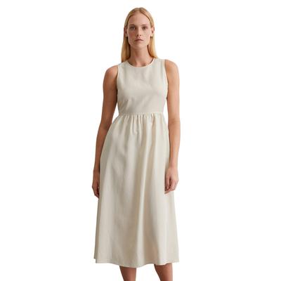 Midikleid MARC O'POLO "aus TENCEL™ Lyocell-Leinen-Mix", Damen, Gr. 38, Normalgrößen, silky stone, Obermaterial: 90% Lyocell, 10% Leinen; Futter: 100% Nicht verfügbar, unifarben, weit wadenlang, Rundhals, ohne Ärmel, Kleider Image