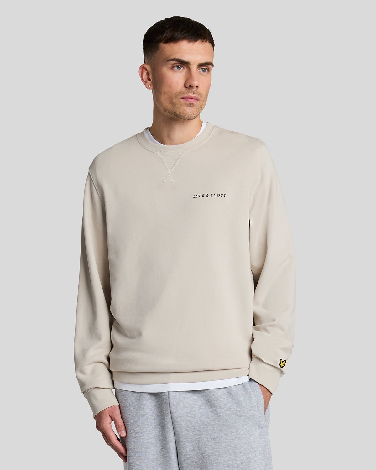Lyle & Scott Loopback Bestickter Rundhals-Sweatshirt - Beige Image