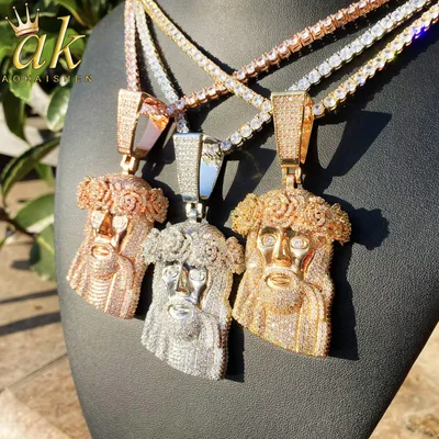 Necklaces+Pendants