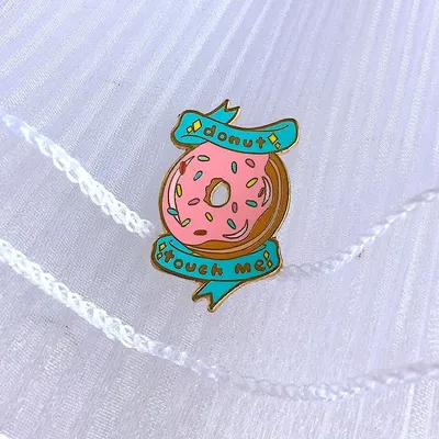 Pins+Brooches