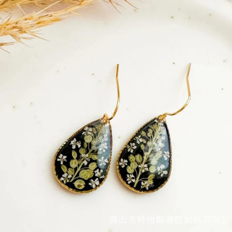 Einzigartiges Design, gepresste Blumen-Ohrringe für Frauen, elegante Epoxidharz-natürliche Blume, geometrische Ohrringe, Statement-Schmuck im Großhandel Image