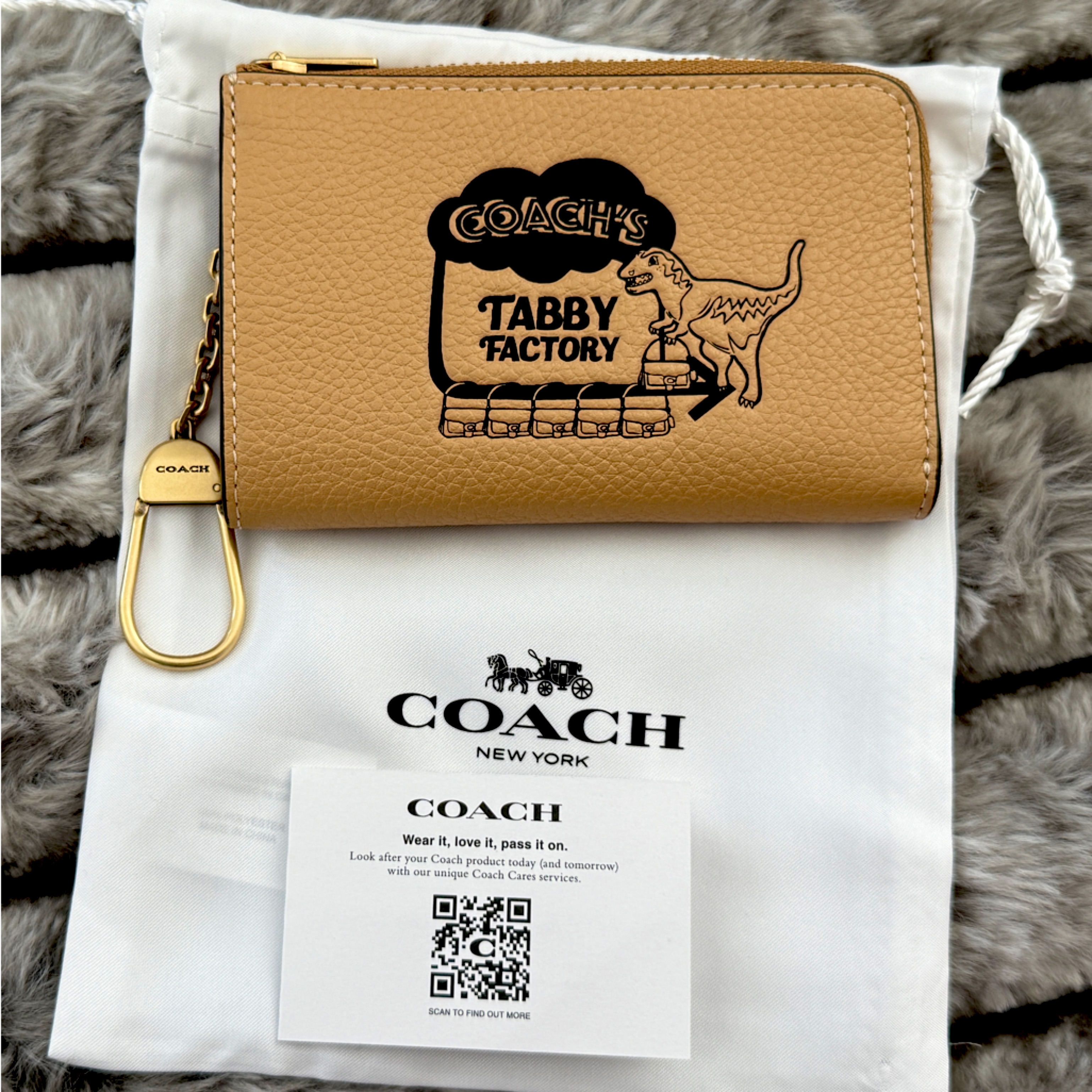 Coach Bags | Coach X Mitsukoshi Isetan Limited Item Essential L Zip Key Case In Beige | Color: Black/Tan | Size: Os