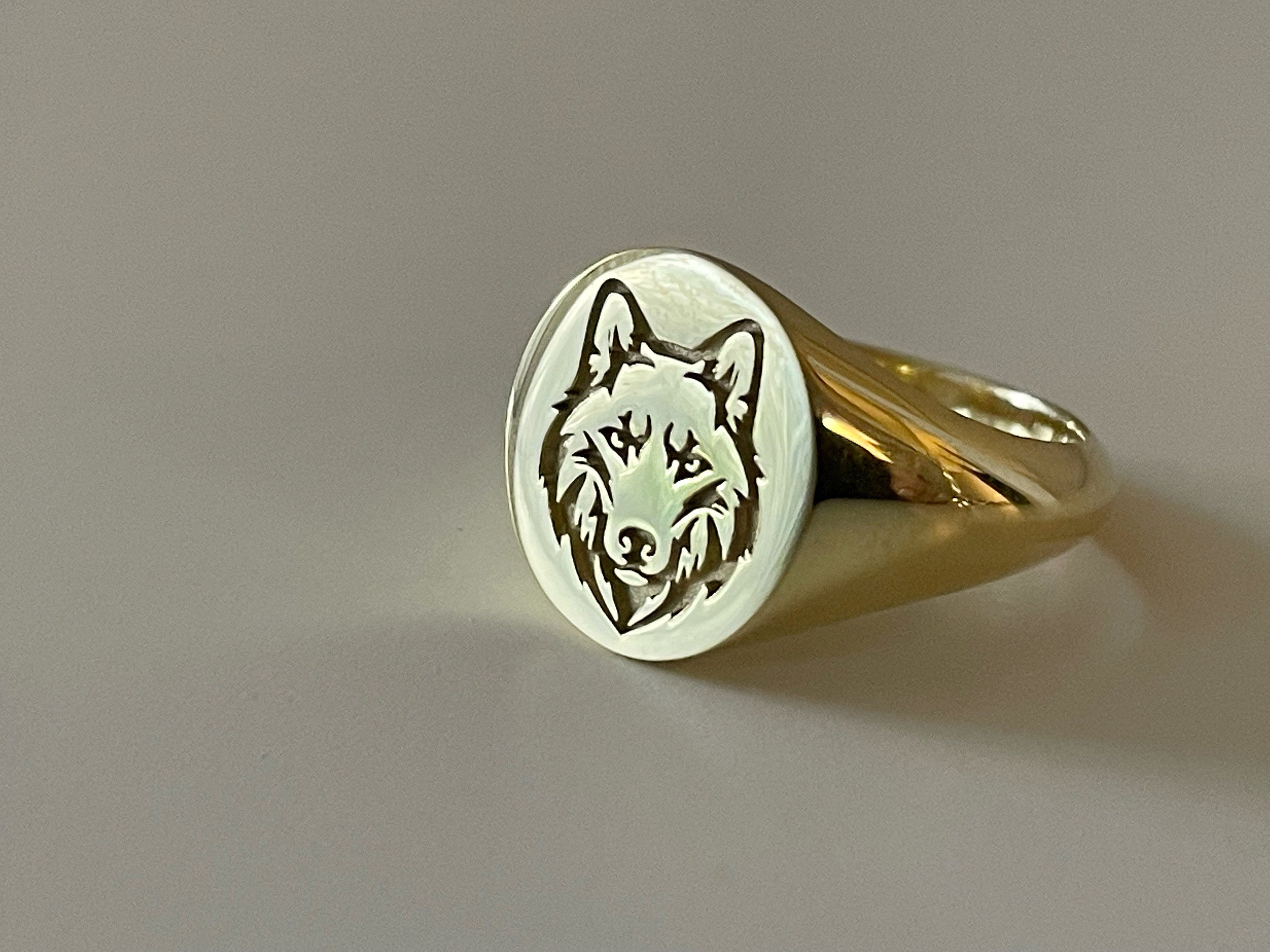 Anello lupo, anello lupo in oro, anello con sigillo lupo, anello lupo in oro 14k, anello testa di lupo, anello testa di lupo in oro, anello lupo da uo