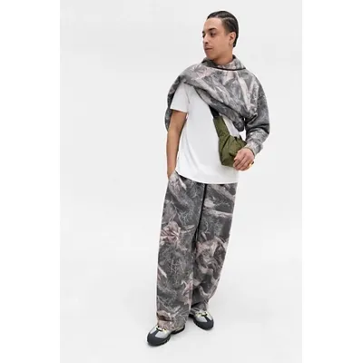 BDG Zax Realtree Joggers L at Urban Outfitters