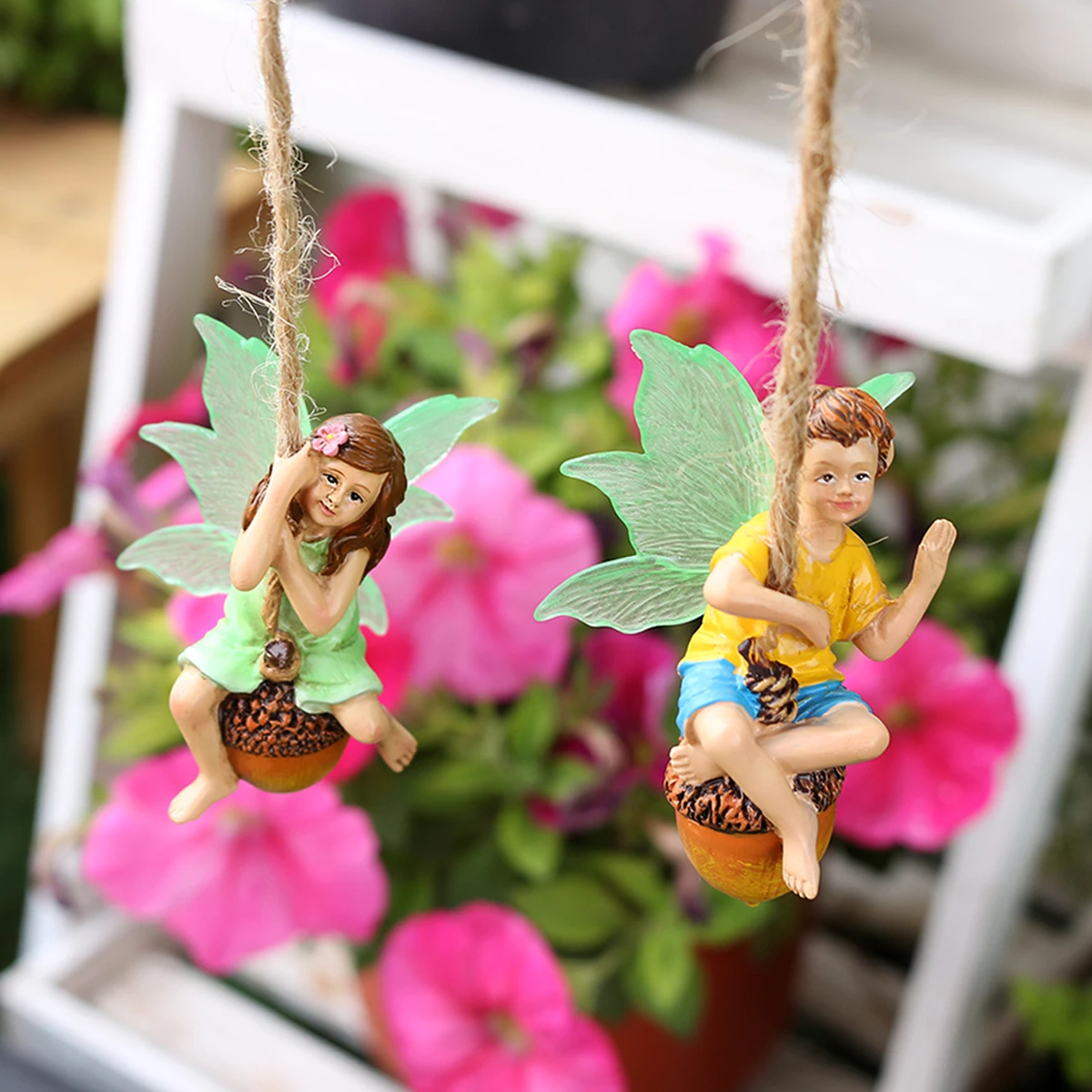 2er-Set mit niedlichen Tannenzapfen-Schaukel-Blumen-Feenharzstatuen, Fantasie-Märchen-Gartendekoration, Elfenornamente, Kinderzimmer, b