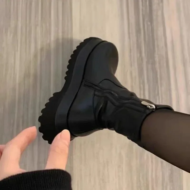 2024 neue Winter Punk Stil Frauen Stiefeletten Mode Dicke Sohle Reißverschlüsse Kurze Boot Damen Elegante Plattform Wohnungen Ferse Schuhe