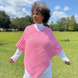 Loom Strickanleitung mit Video Anleitung Chunky Seed Stitch Poncho-Muster| von LoomaHat
