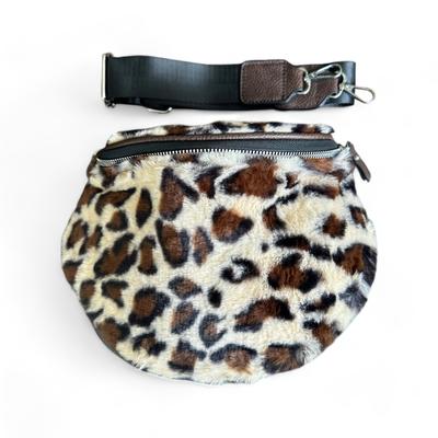 TEMU A Large Capacity Crossbody Bag For Autumn And Winter. And Trendy, Suitable For Commuting To Places. Image