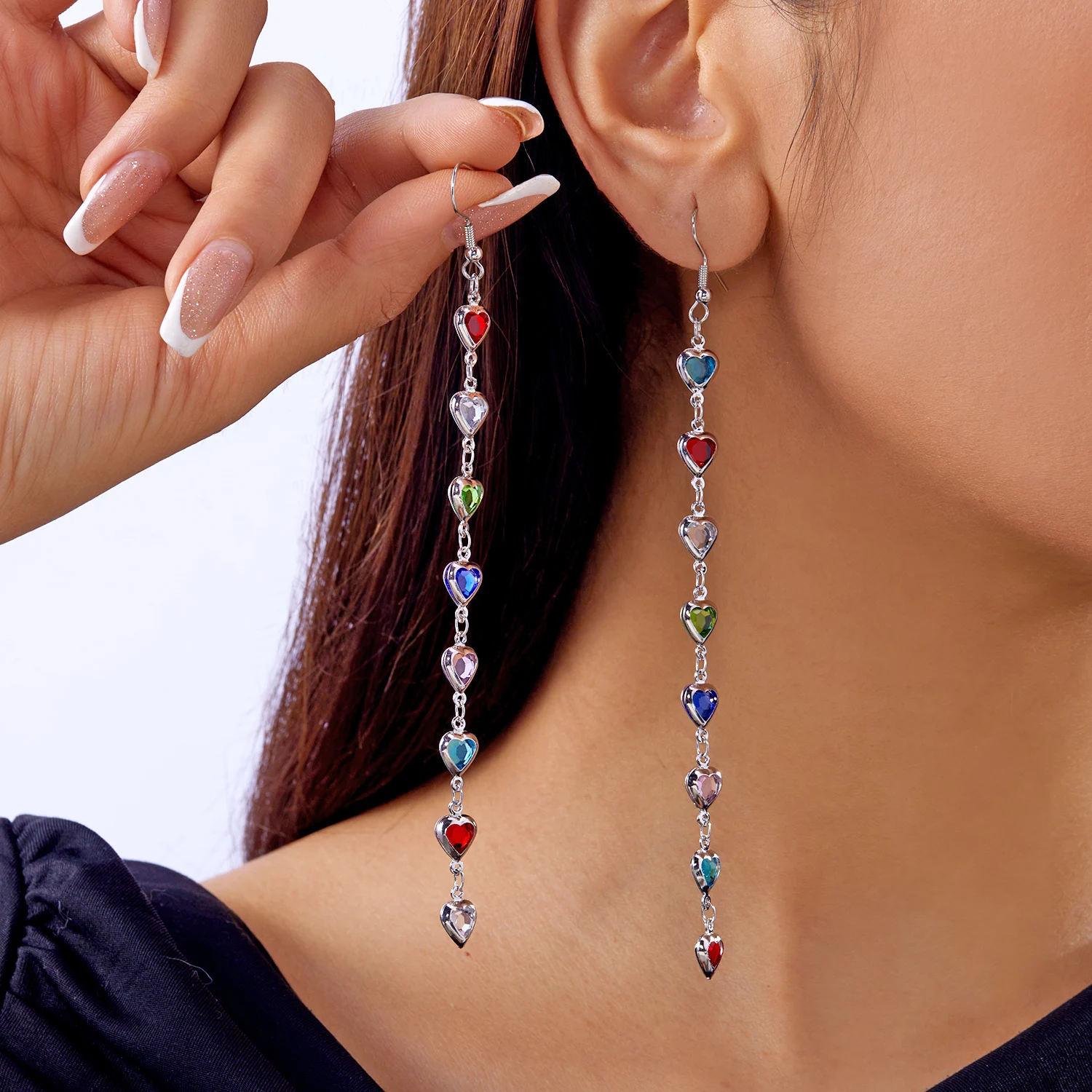 Boho Bunte Kristall Herz Quaste Ohrringe für Frauen Funkelnde Strass Lange Quaste Baumeln Ohrringe Hochzeit Schmuck Image