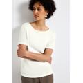 T-Shirt STREET ONE, Damen, Gr. 42, weiß (sanftes weiß), Jersey, Obermaterial: 56% Polyester, 44% Viskose, unifarben, casual, regular fit taillenbedeckt, U-Boot-Ausschnitt, Kurzarm gerader Abschluss, Shirts, mit U-Boot Ausschnitt
