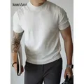 2025 Primavera Estate T-shirt da uomo alla moda Collo a lupetto Manica corta Slim T-shirt casual per uomo Abbigliamento Moda Pullover tinta unita