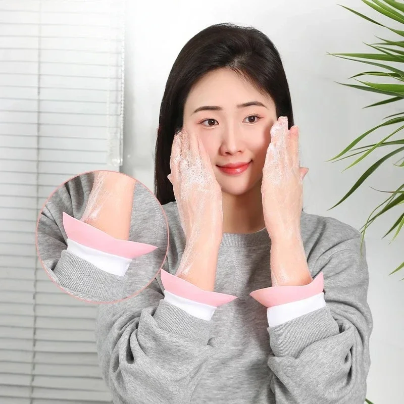 Silikon-Make-up-Entferner, wasserdichte Handgelenkschlaufe, Anti-Feuchtigkeits-Manschetten, Anti-Spritz-Armbänder für Kinder und Erwachsene Image