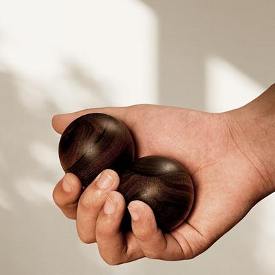 TEMU Two-pack Agarwood Elderly Handheld Fitness Ball Solid Wood Massage Handball, With Box