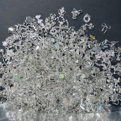 TEMU 50pcs Luxury Nail Art Decoration Set, Golden/silvery Alloy, With Rhinestones, Pearls, Love, Bow, Diverse Shiny, No Scent, For Diy Crafts And Jewelry Makin Image