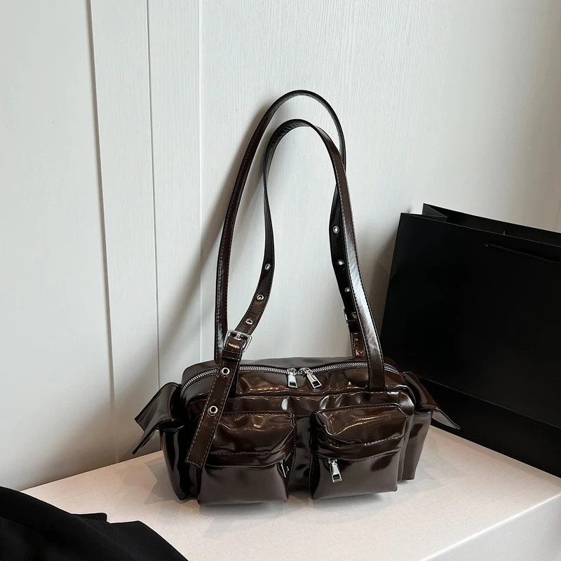 Mode coréenne Niche sacs tendance sous les bras petit sac de selle sac de messager mode sac à bandoulière nouveau multi-poches Design sac de Bowling