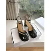 Frauen Sandalen Vintage Echtes Leder High Heel Split Toe Mode Schuhe Schnalle Rindsleder Dame Schuhe