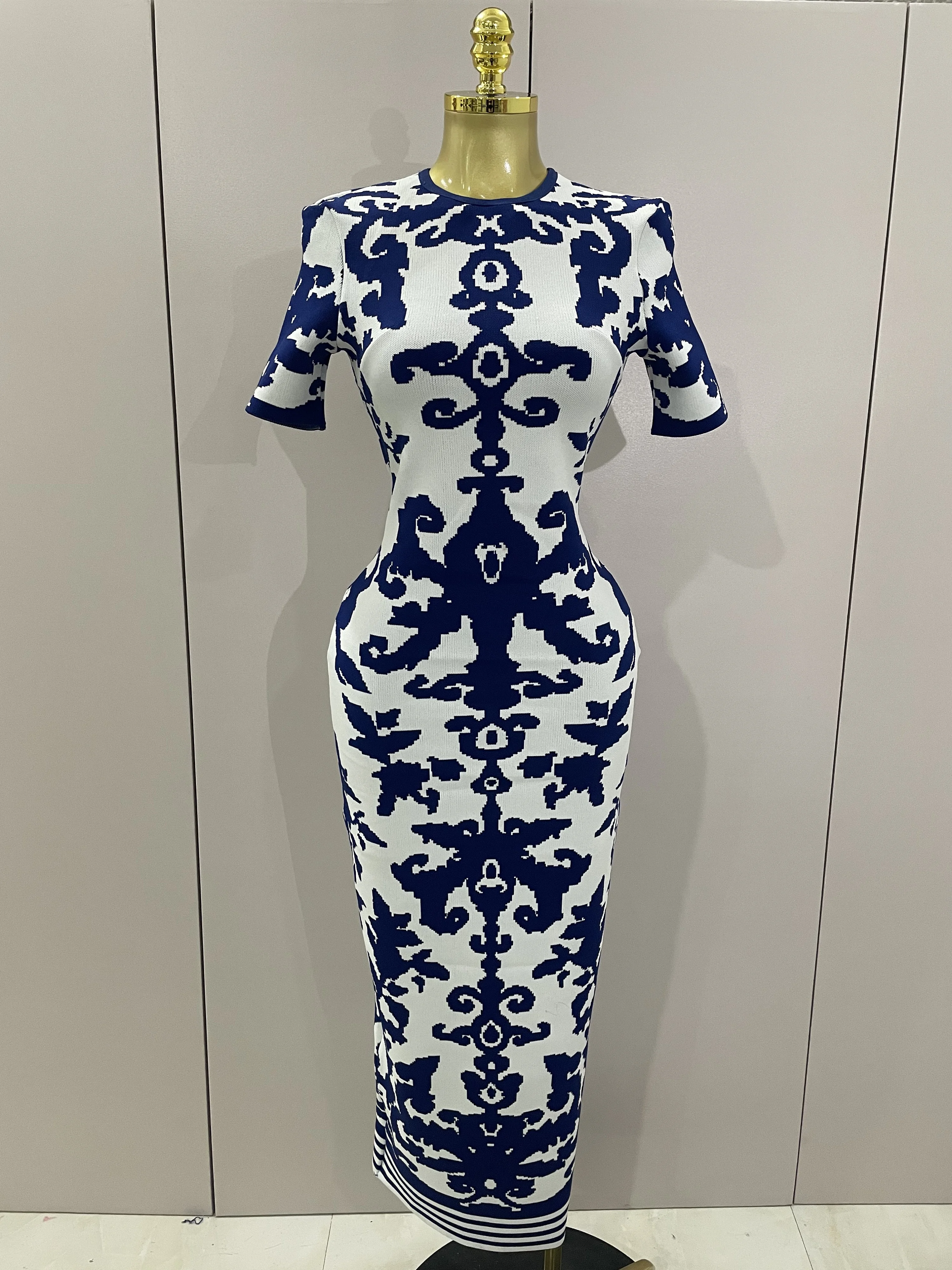 2025 neue Sexy Kurzarm Jacquard Blau Verband Bodycon Langes Kleid Frauen Promi Elegante Abend Club Party Luxus Kleider