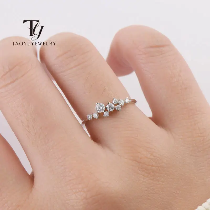 Full Sky Star Moissanit Damenring 0,3 Karat D Farbe 100 % 925 Sterling Silber Modeschmuck Ring Minimalistisches Verlobungsgeschenk Image