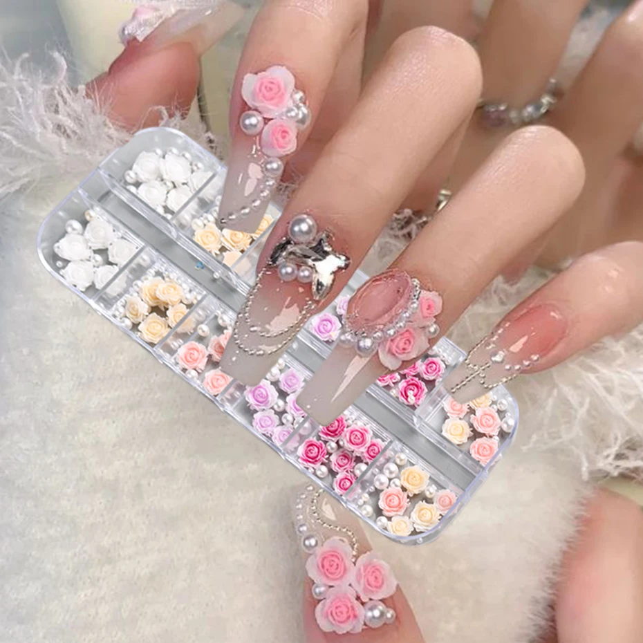 12 Gitter Kawaii rosa geschnitzte Rosen Nagel Charms, weiße Blume bunte Blume Nail Art Zubehör für Frauen DIY Nail Art Supplies Image