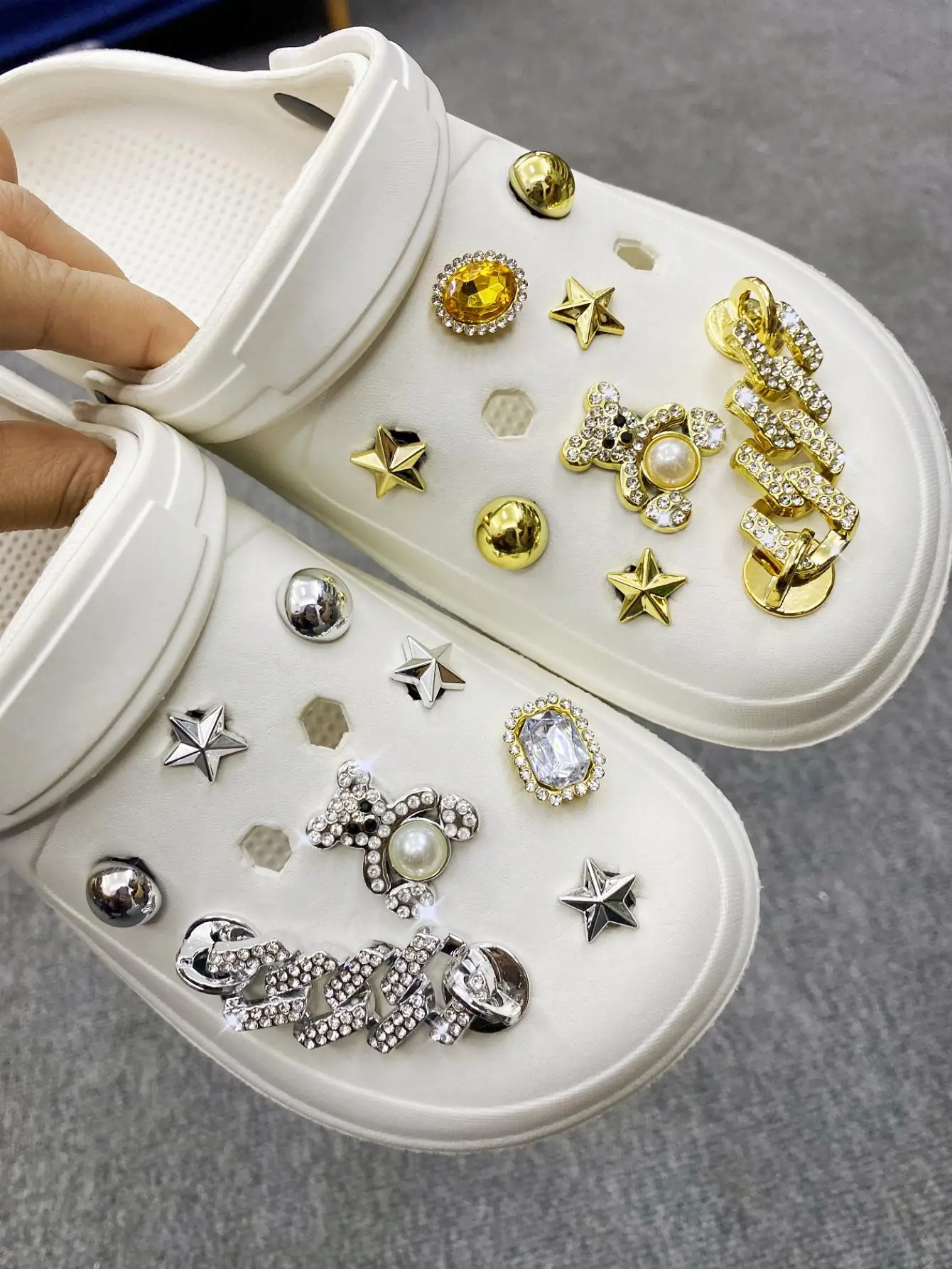 16-teilig/Set Gartenschuhe Schuhe Zubehör DIY Punktbohrkette Bärenschuhe Zubehör, Gartenschuhe Strandschuhe abnehmbare Dez