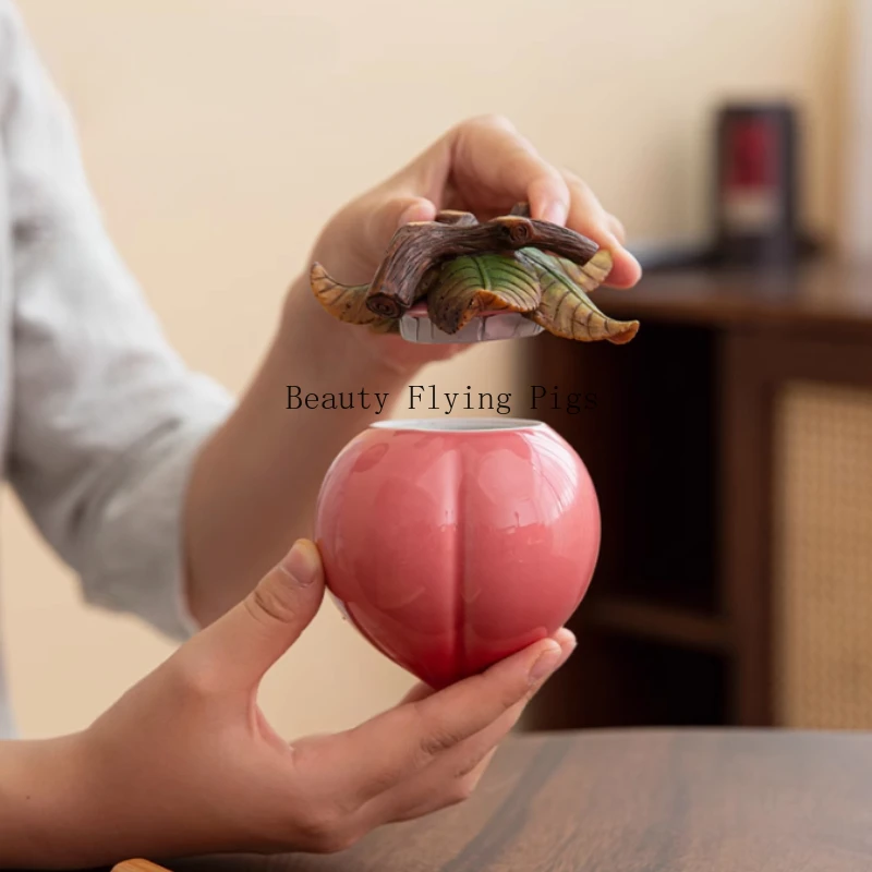1pc Chinesischen Stil Keramik Pfirsich Tee Glas Shoutao Versiegelt Glas Obst Form Haushalt Keramik Versiegelt Container Tee Zimmer Liefert