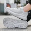 Große Größe Männer Casual Turnschuhe Schuhe 2025, Sommer Atmungsaktive Paar Breite Barfuß Schuhe
