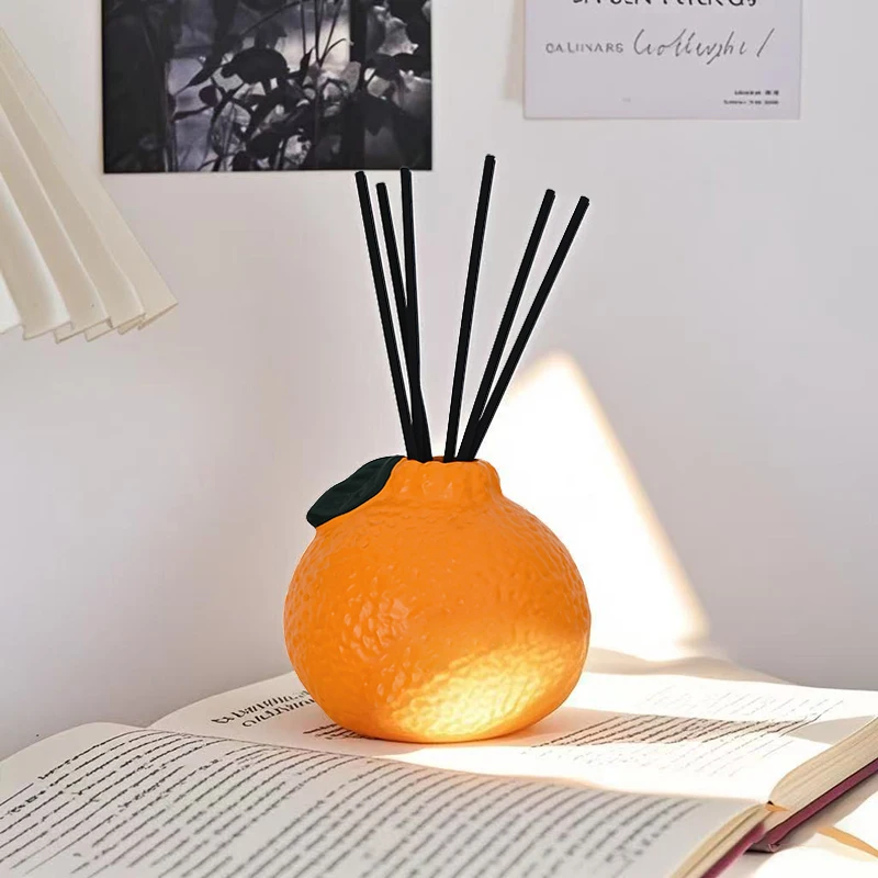 Kreative Simulations-Orangen-Aromatherapie-Flasche Wohnzimmer Schlafzimmer Duft-Dekoration Luxuriöse Heim-Desktop-Dekoration Image