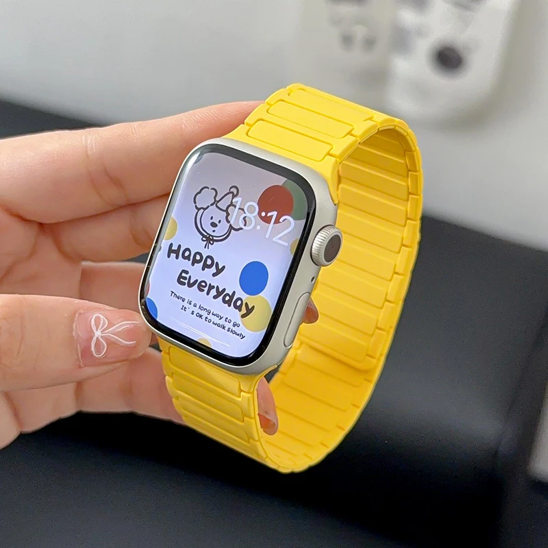 Magnetisches Sportarmband für Apple Watch Ultra 2 49 mm 46 mm 45 mm 44 mm 42 mm 38 40 41 mm Silikonarmband für IWatch Serie 10 9 8 7 6 5 4 Image