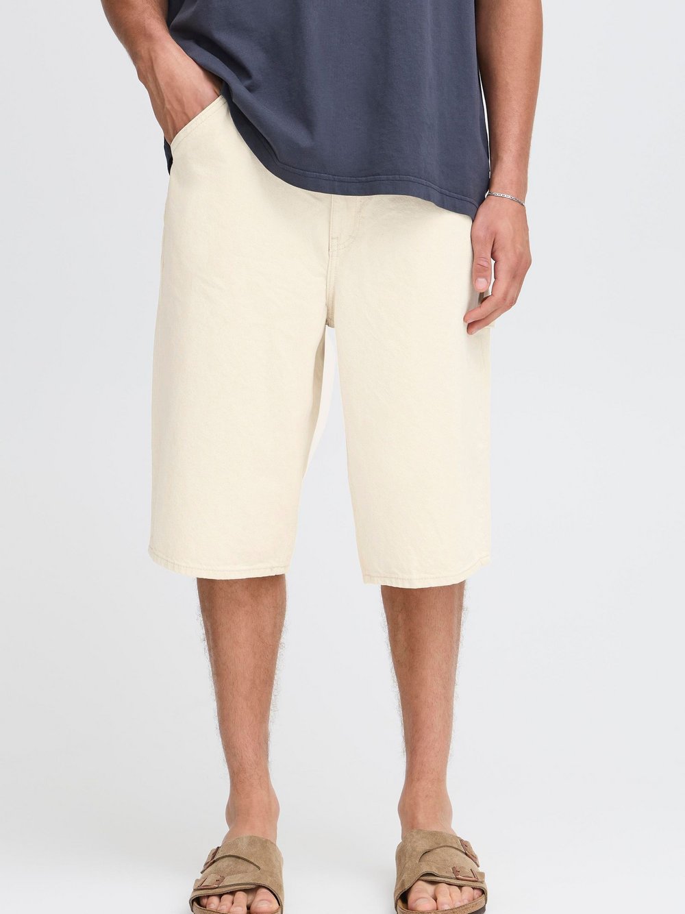 Solid Jeansshorts Herren beige, S Image