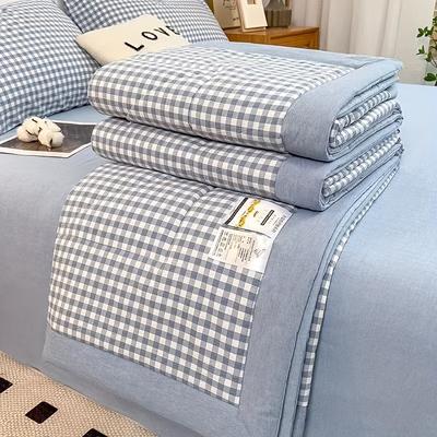 TEMU 1pc Contemporary Microfiber Quilt, Machine Washable, All , Multipurpose, 110g/㎡ Image