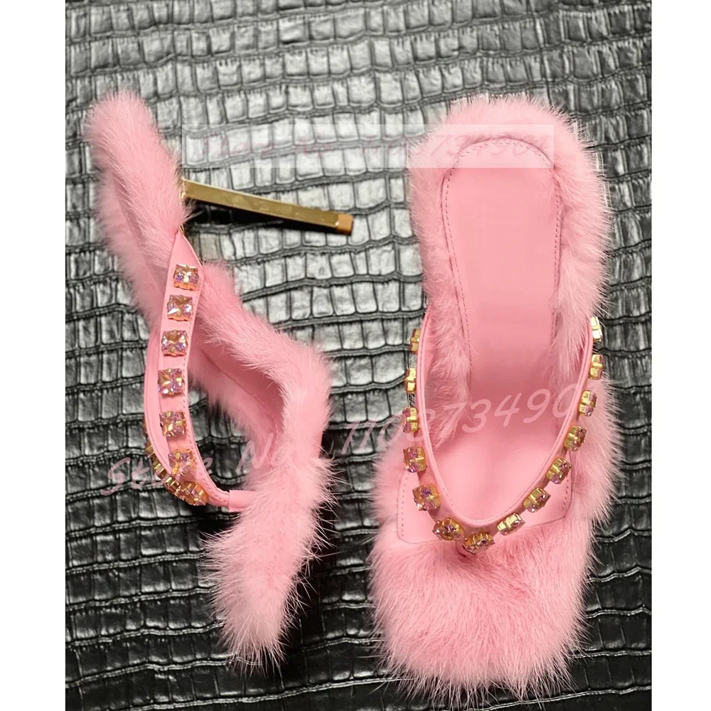 Rosa Fell pelzigen Kristallen Panto letten Frauen sexy Flip-Flops quadratische Zehen Metall High Heels Hausschuhe weibliche Party Outdoor-Mode Schuhe