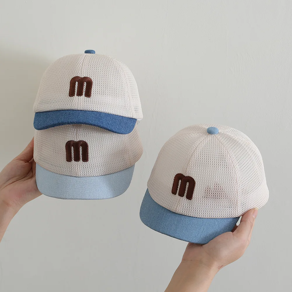 Baby Mesh Peaked Cap Kids Summer Sun Hat Fashion Letter Children Baseball Hats Boy Girl Hollow Breathable Sunscreen Visors Image