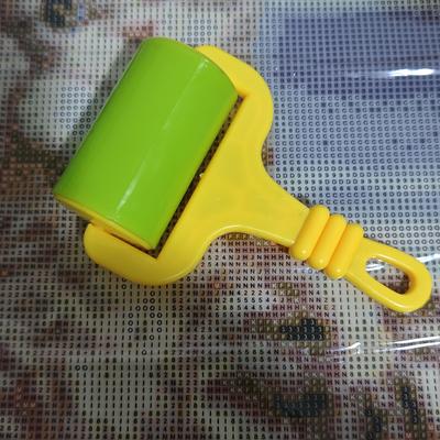 TEMU 1pc Plastic Diamond Painting -stitch Roller, Rhinestone Painting Tool Reinforced Plastic Roller, Stitch Image