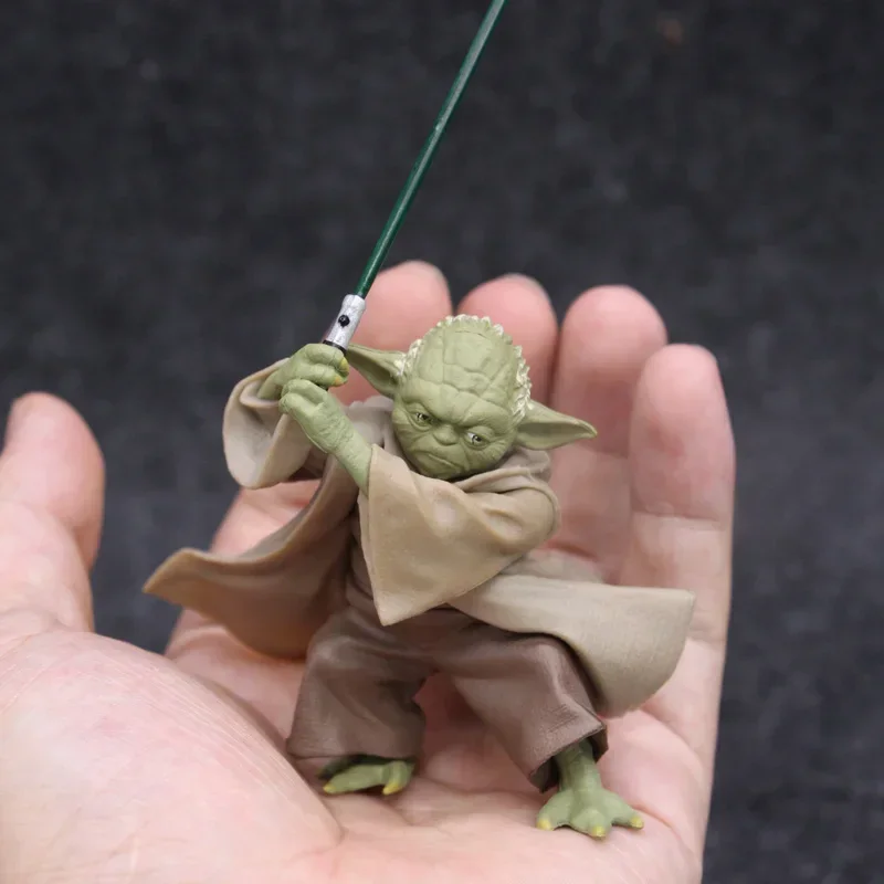 Star Wars Mandalorian Master YODA con spada Action Figure Toys