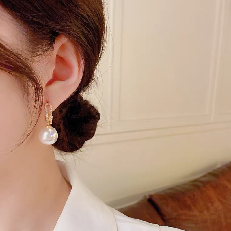 Women's Stud Earrings Drop Earrings Hoop Earrings Geometrical Heart Flower Shape Vintage Stylish Simple Luxury Sweet Earrings Jewelry 1# / 3# / 4# For Party Street Daily Holiday Festival 1 Pair