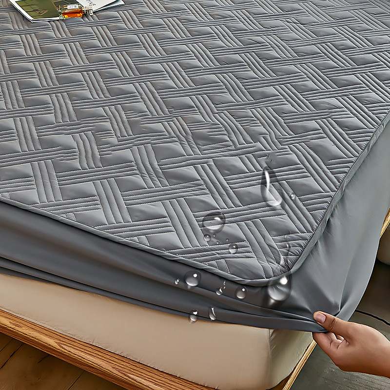 Queen Full King Protective Bed Cover Waterproof Mattress Protector Quilted Fitted Mattress Pad Bed Protector Mattress Cover with Elastic Band Thickened Urine-Proof