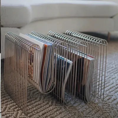 Industrial Style Side Table with Storage Designer Metal Magazine Rack Creative Sofa End Table for Books/Decor Modern Wire Basket