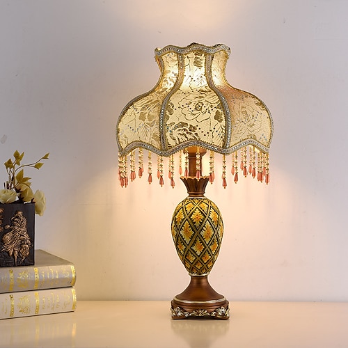 Moderne LED-Tischlampe in warmweiß, für Wohnzimmer, Schlafzimmer, Büro, Nachttisch und Bücherregal. Image